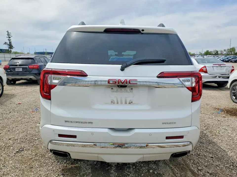 2021 GMC ACADIA DENALI  