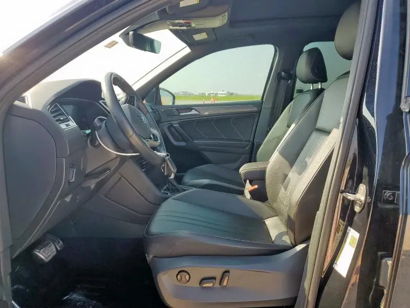 2022 VOLKSWAGEN TIGUAN SE R-LINE BLACK  