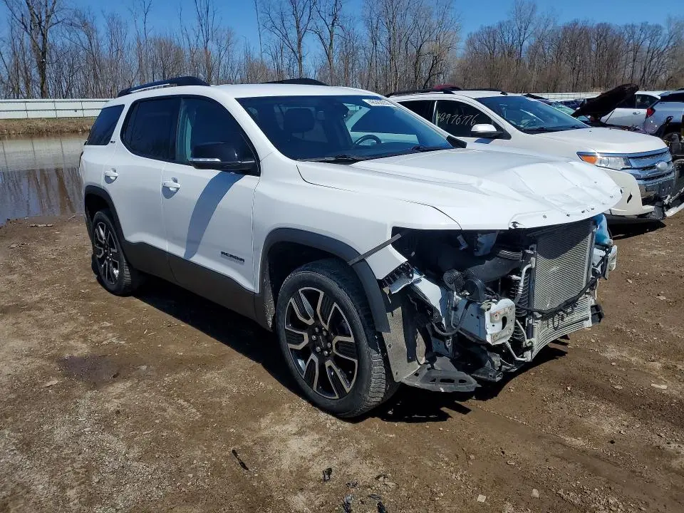 2021 GMC ACADIA SLT  