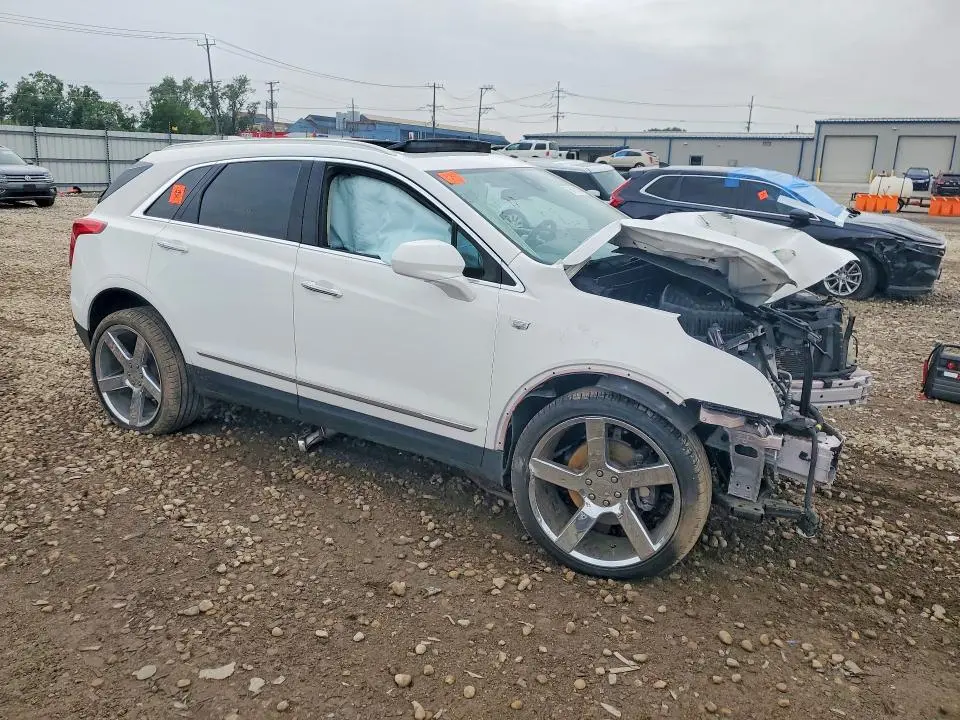 2019 CADILLAC XT5 LUXURY  