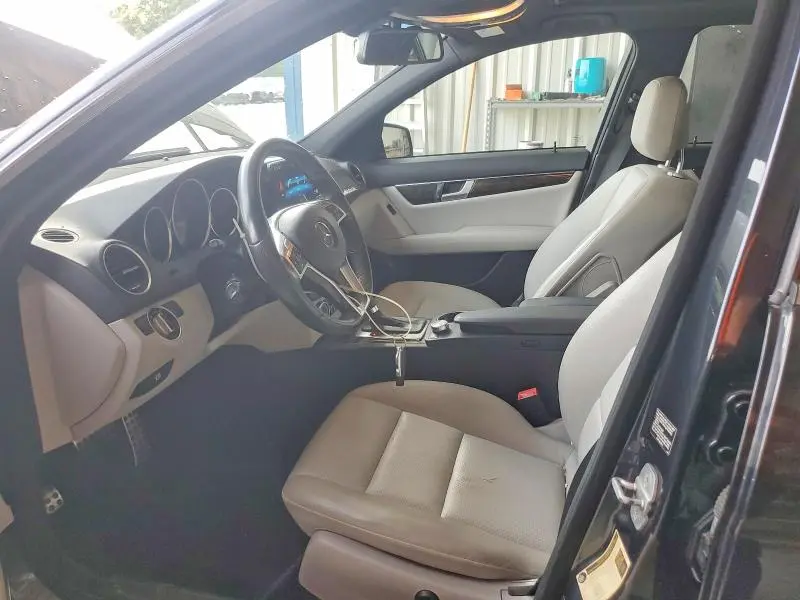 2012 MERCEDES-BENZ C 350  