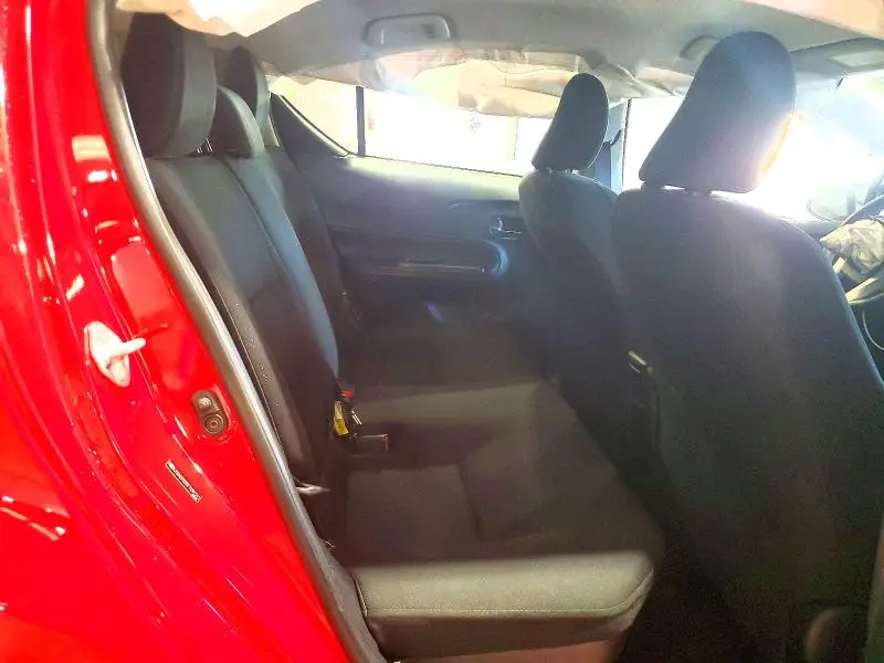 2015 TOYOTA PRIUS C TWO  