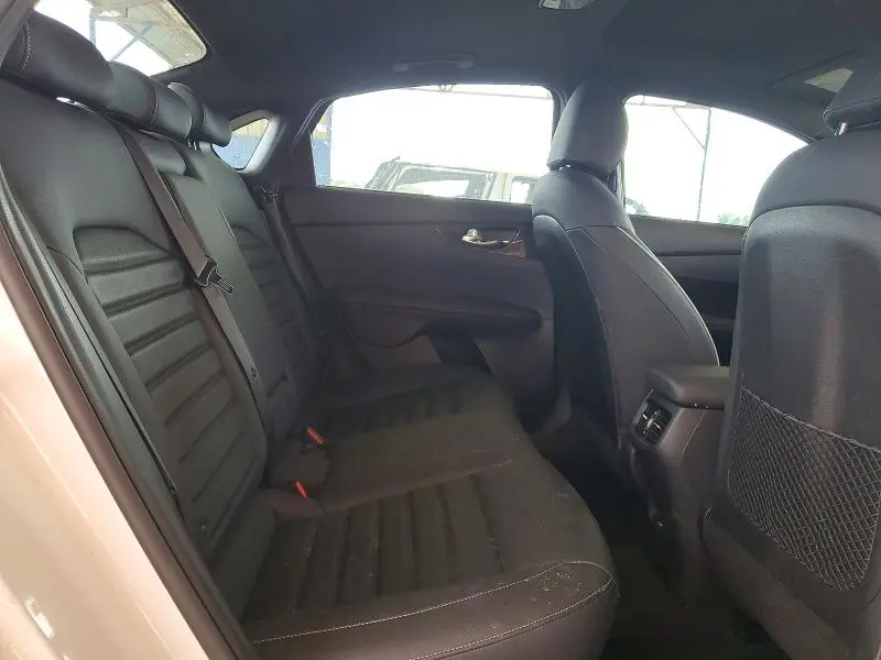 2023 KIA FORTE GT LINE  