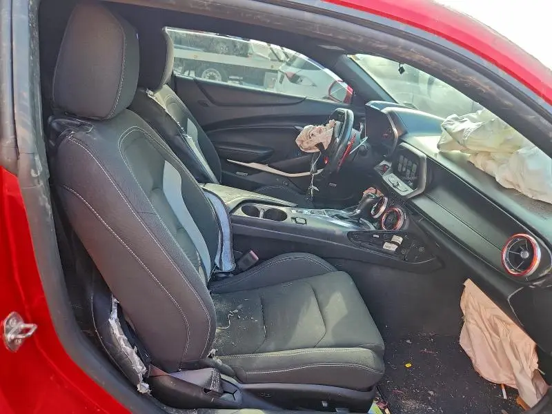 2017 CHEVROLET CAMARO LT  