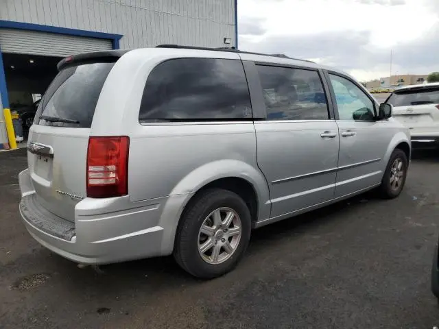 2010 CHRYSLER TOWN & COUNTRY TOURING