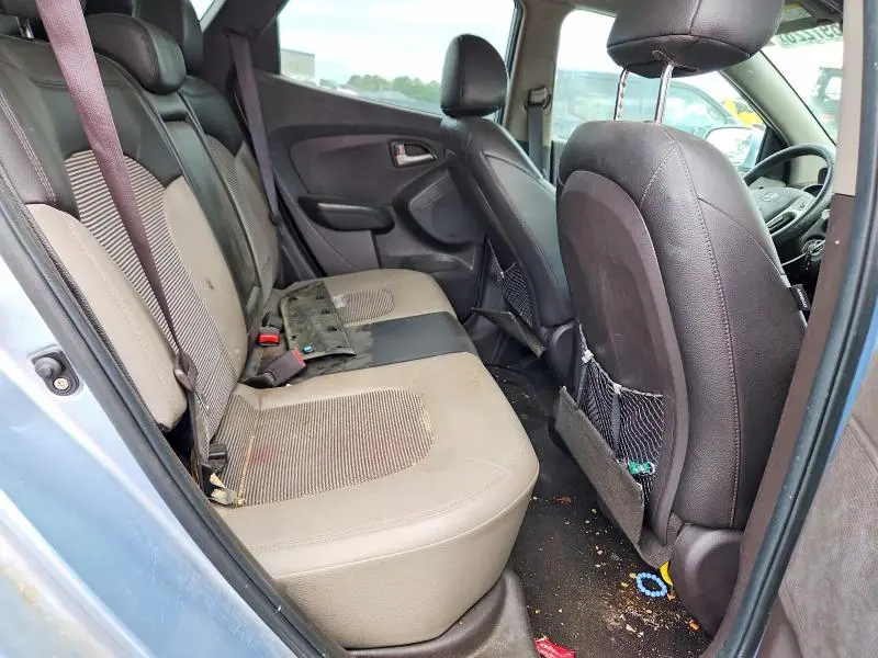 2012 HYUNDAI TUCSON GLS  