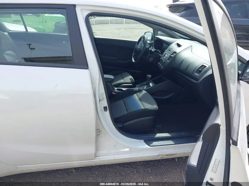 2016 KIA FORTE LX