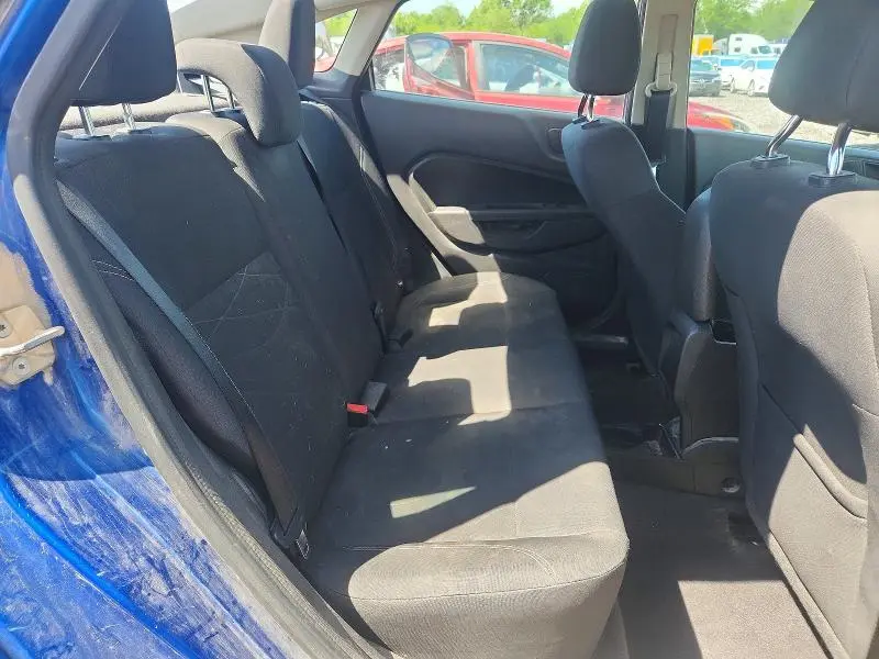 2019 FORD FIESTA SE  