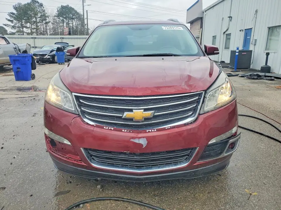 2017 CHEVROLET TRAVERSE LT  