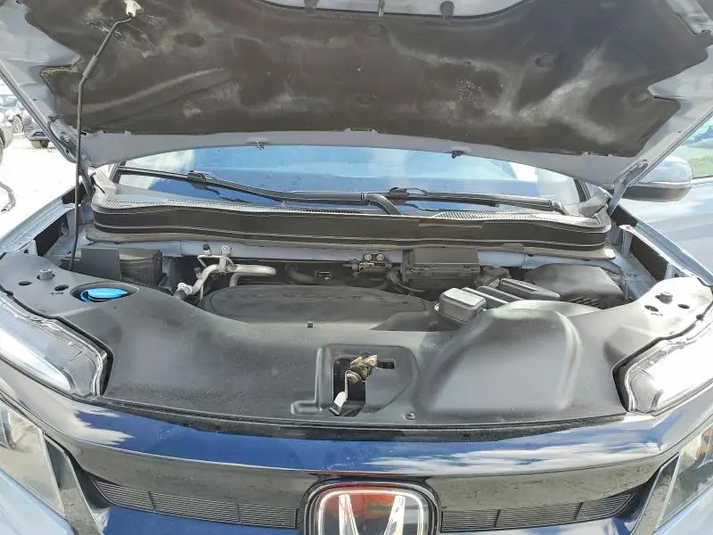 2022 HONDA PILOT SE  