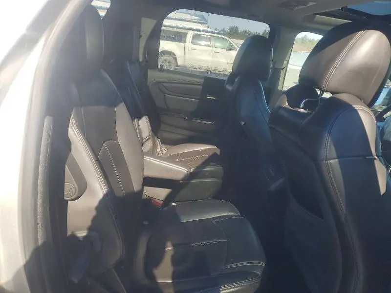 2014 GMC ACADIA SLT-1  