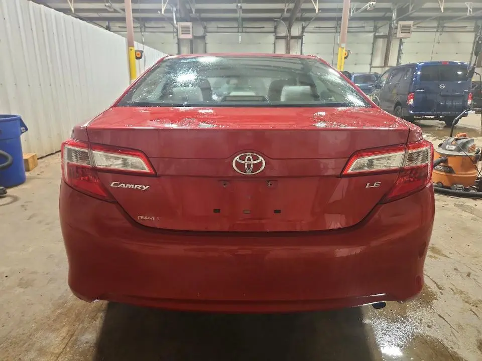 2012 TOYOTA CAMRY LE  