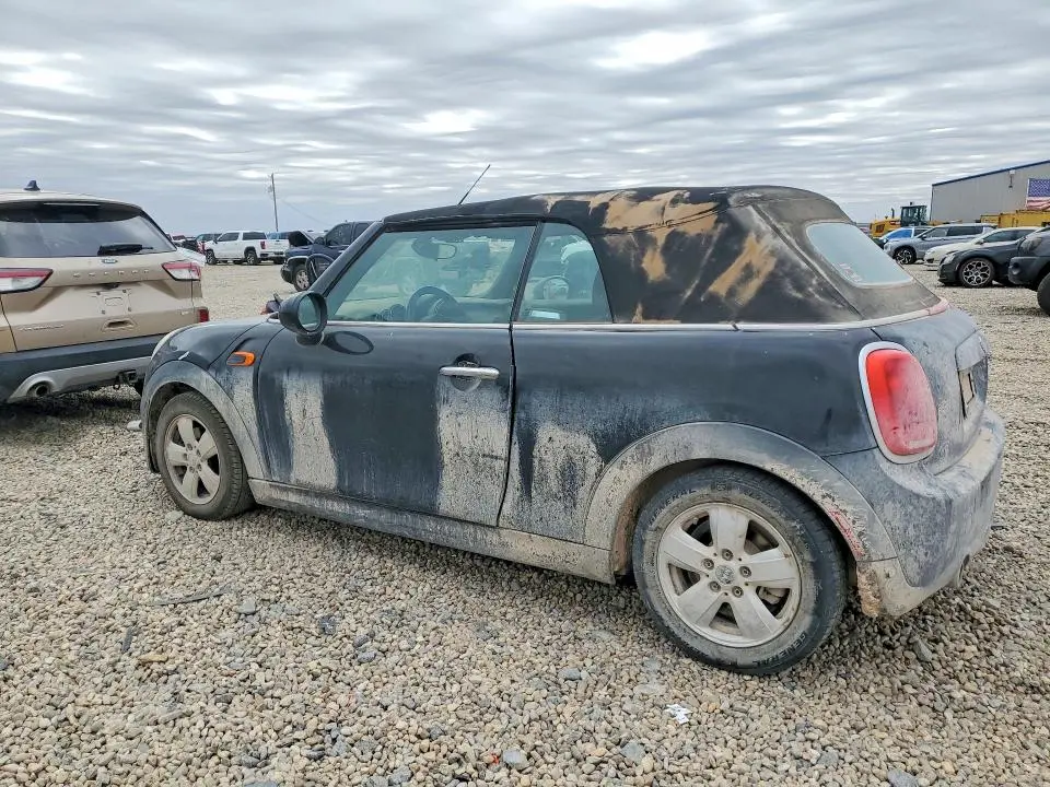 2019 MINI COOPER   
