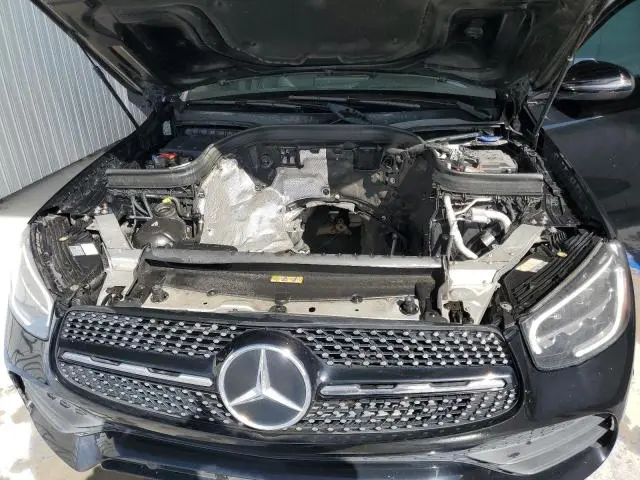 2021 MERCEDES-BENZ GLC 300  