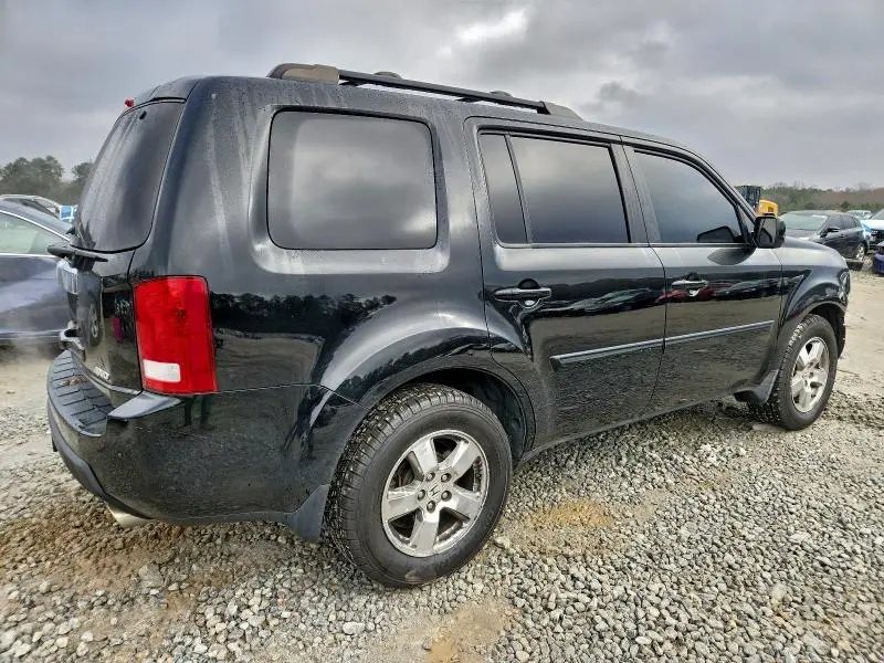 2011 HONDA PILOT EX  