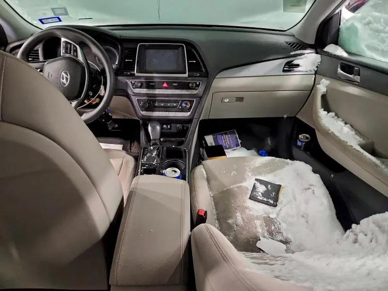 2019 HYUNDAI SONATA SE  