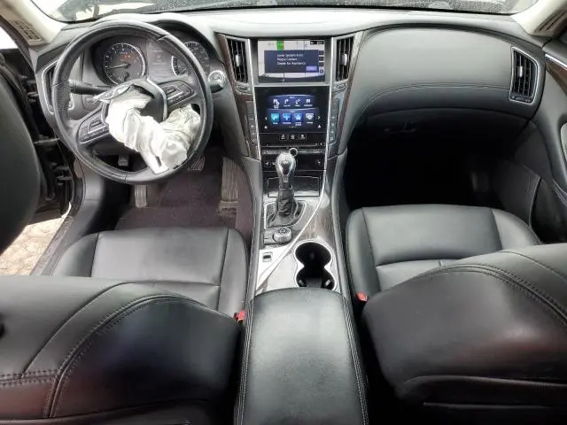 2018 INFINITI Q50 PURE  