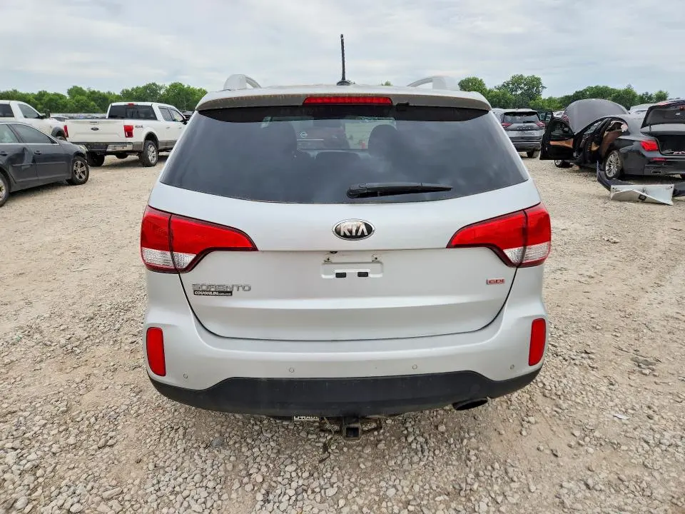 2014 KIA SORENTO   