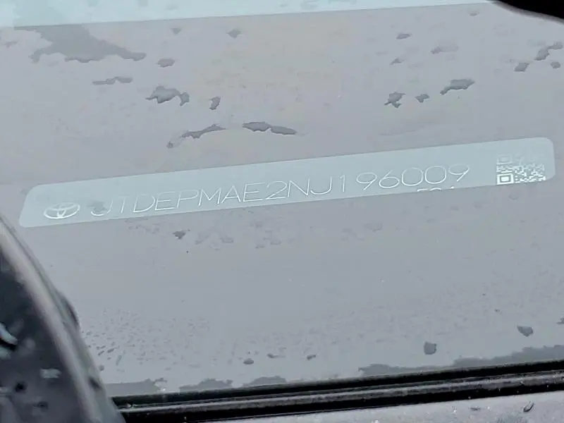 2022 TOYOTA COROLLA LE  