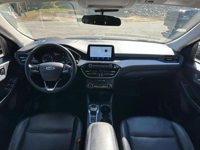 2022 FORD ESCAPE SEL  