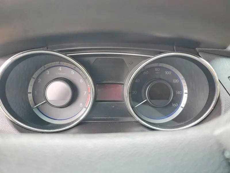 2011 HYUNDAI SONATA   