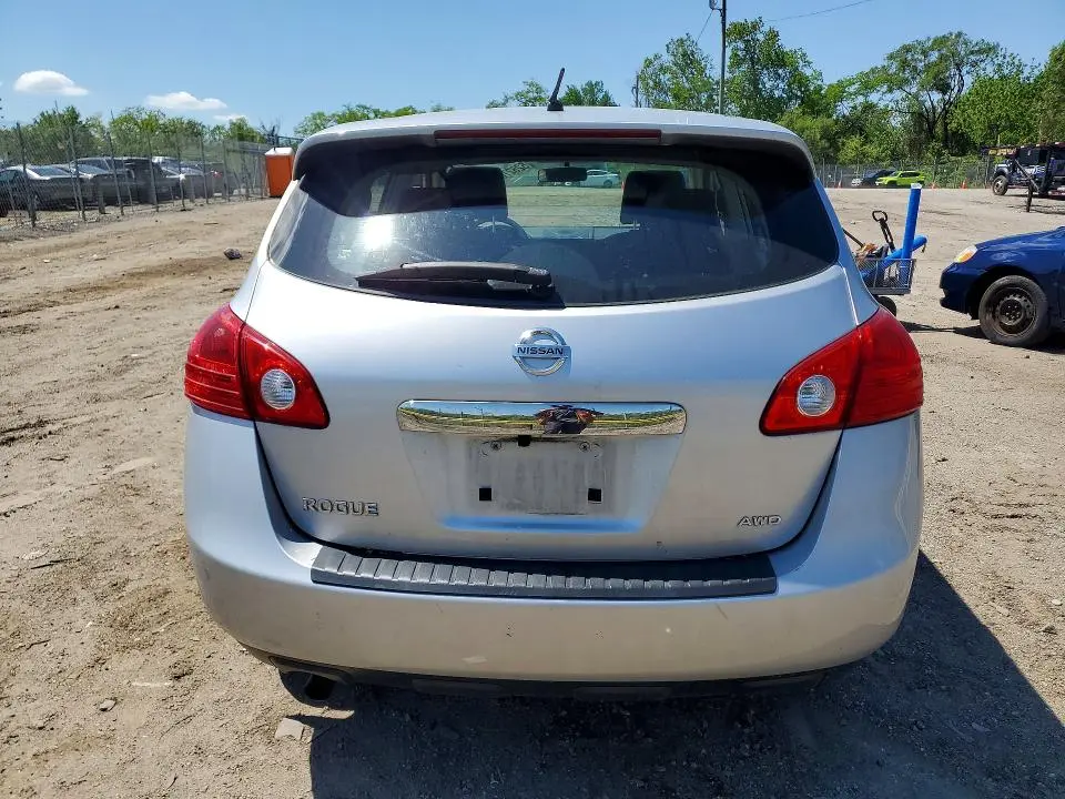 2013 NISSAN ROGUE S  