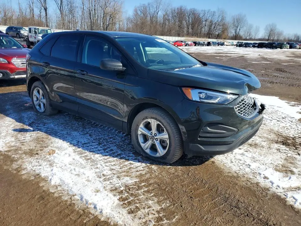 2023 FORD EDGE SE  