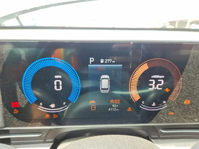 2026 HYUNDAI KONA SE  