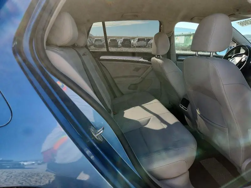2016 VOLKSWAGEN E-GOLF SEL PREMIUM  
