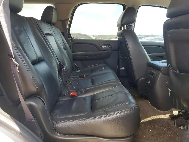 2011 CHEVROLET TAHOE C1500 LT  