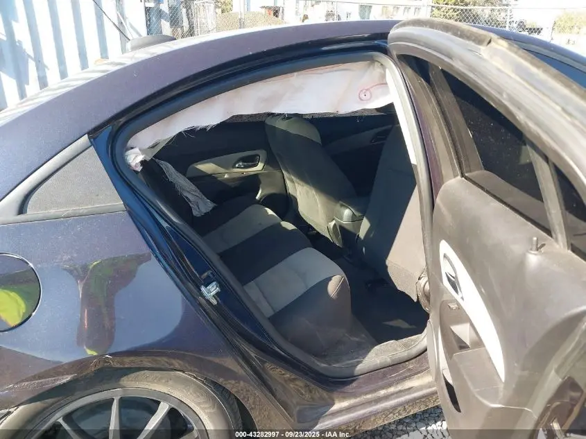 2016 CHEVROLET CRUZE LIMITED LS AUTO