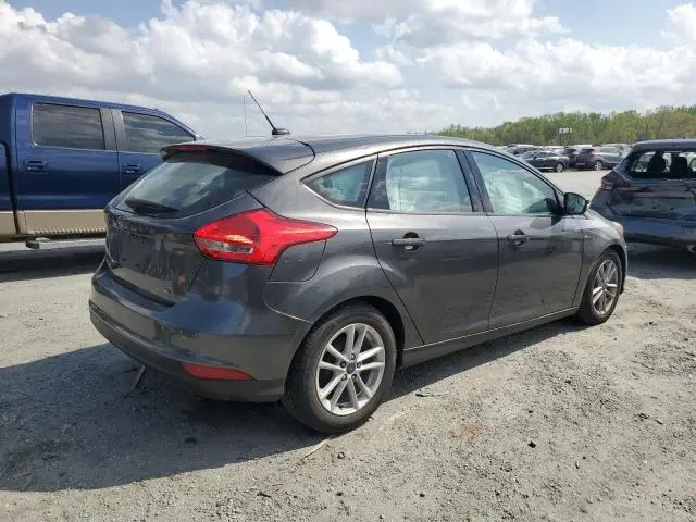 2017 FORD FOCUS SE  