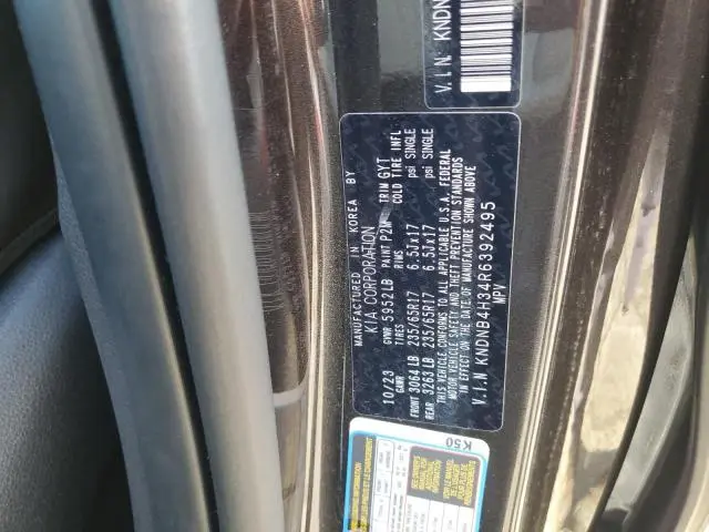 2024 KIA CARNIVAL LX  