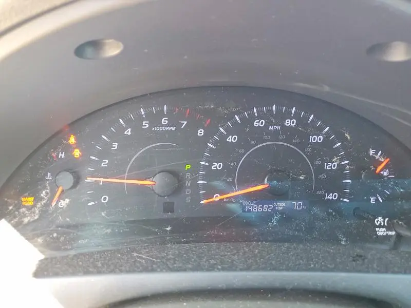 2010 TOYOTA CAMRY LE  