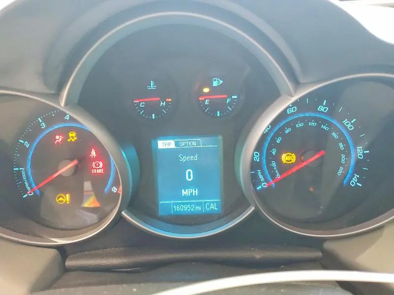 2014 CHEVROLET CRUZE LS  