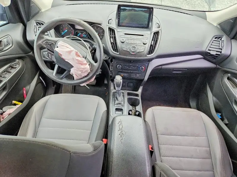 2017 FORD ESCAPE S  