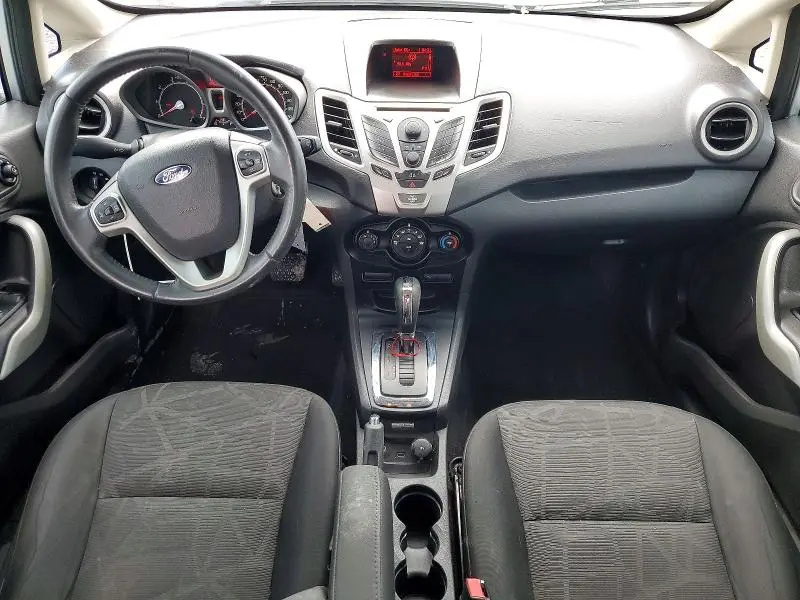 2013 FORD FIESTA SE  