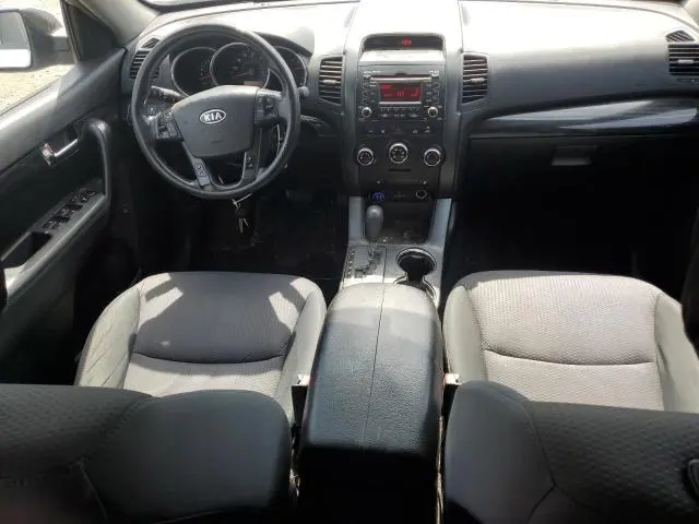2012 KIA SORENTO BASE  