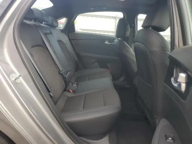 2024 KIA FORTE GT LINE  