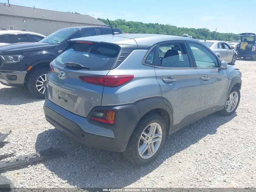 2021 HYUNDAI KONA SE