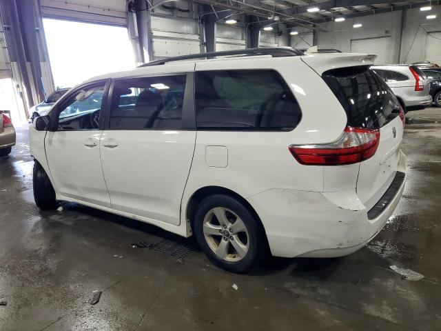 2019 TOYOTA SIENNA LE