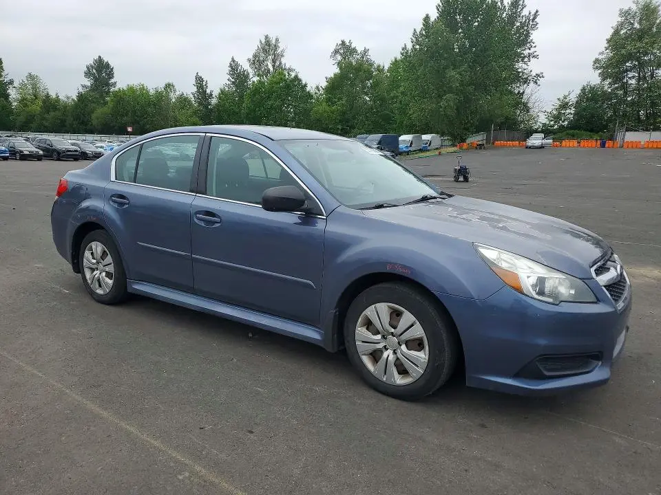2013 SUBARU LEGACY 2.5I  