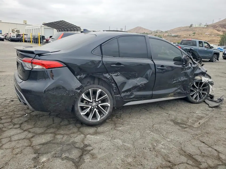 2022 TOYOTA COROLLA SE  