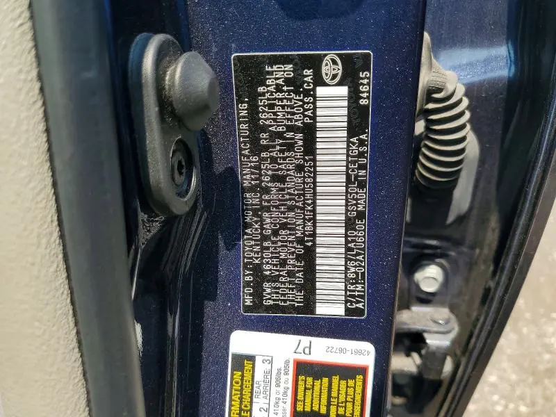 2017 TOYOTA CAMRY XLE V6  