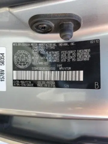2012 TOYOTA SIENNA LE  