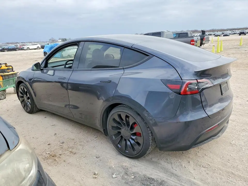 2022 TESLA MODEL Y   