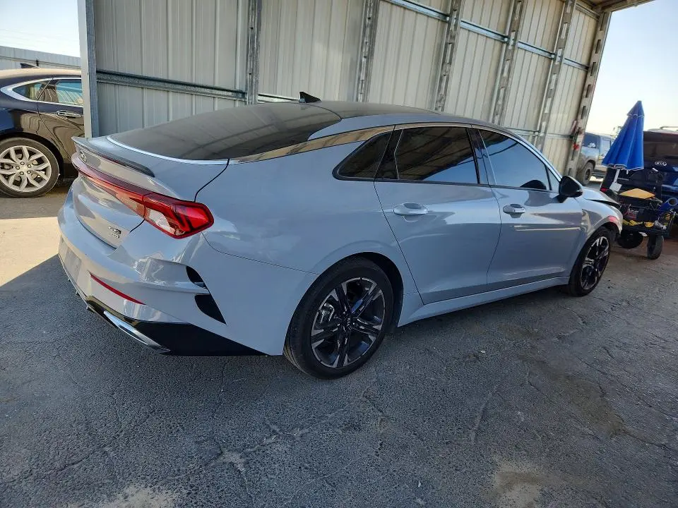 2021 KIA K5 GT LINE  