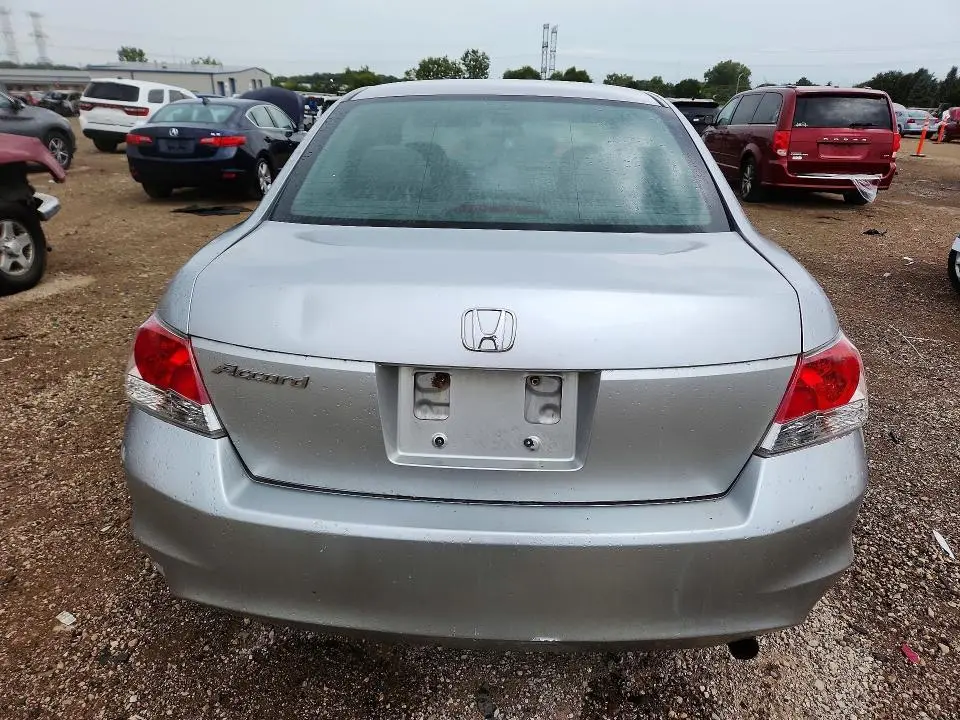 2010 HONDA ACCORD LX  