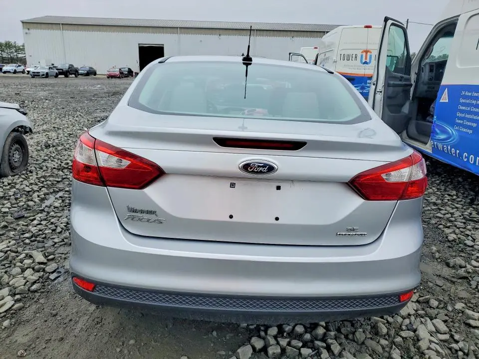 2013 FORD FOCUS SE  