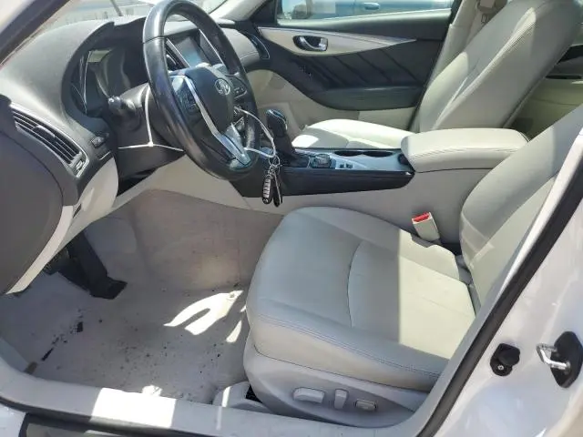 2019 INFINITI Q50 LUXE  